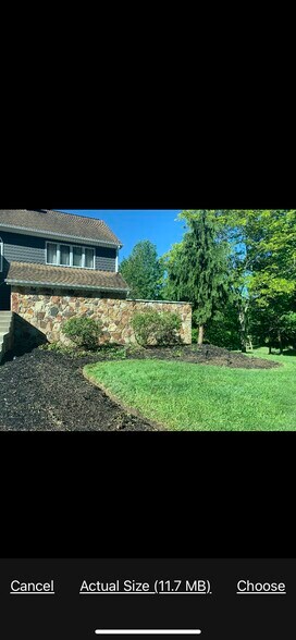 Primary Photo - 4400 Twin Oaks Dr
