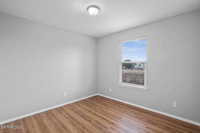 Building Photo - 6325 Geiger Ave