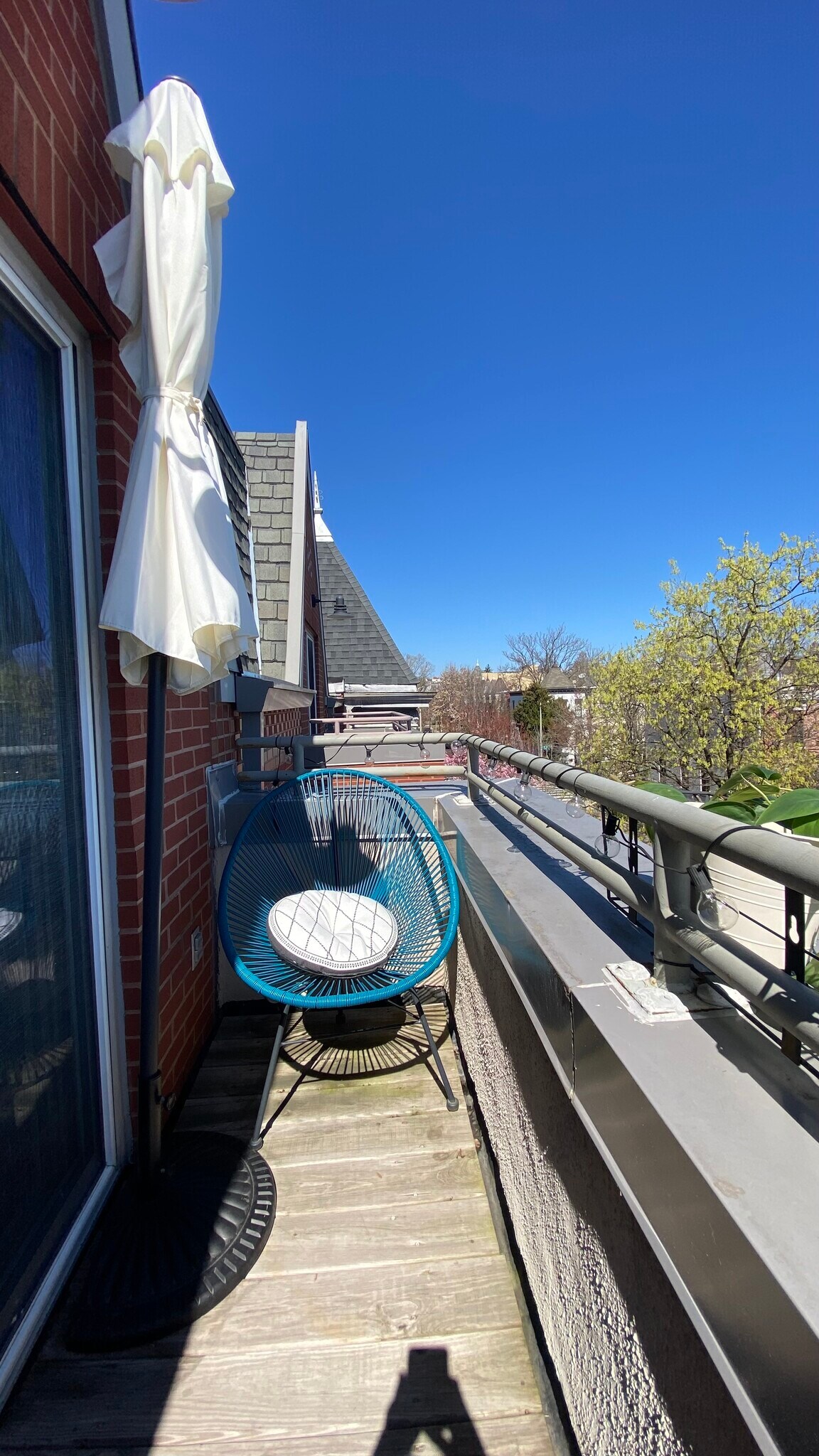 One of two balconies - 2022 Flagler Pl NW