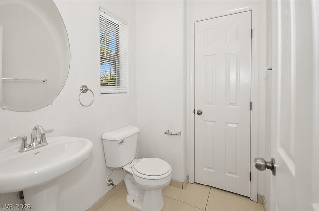 Building Photo - 4218 S Sugar Dr