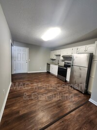Building Photo - 1495 Autumn Ave