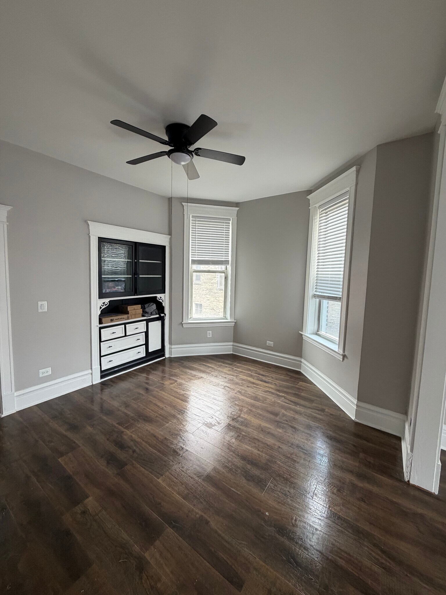 Building Photo - 2427 S Spaulding Ave