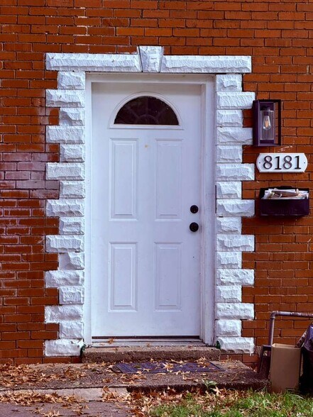 Primary Photo - 8181 Chaske St