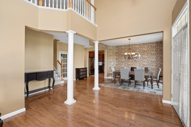 Building Photo - 1 Pinehurst Cir