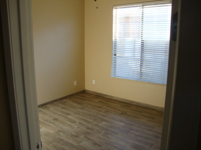 Building Photo - 3579 W Mesquite Ave