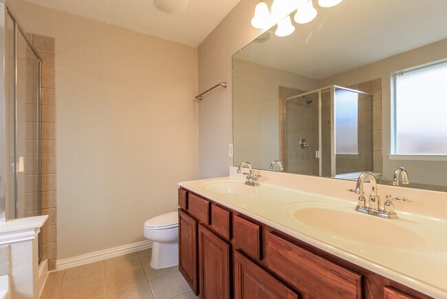 Building Photo - 1509 Nighthawk Dr