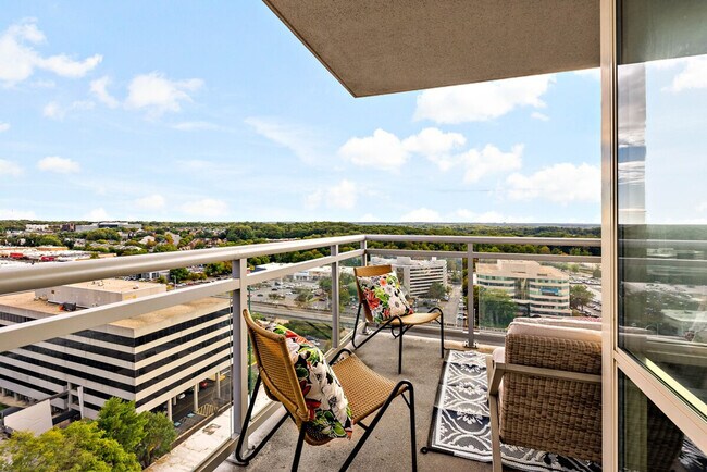 Building Photo - 8516 Leesburg Pike