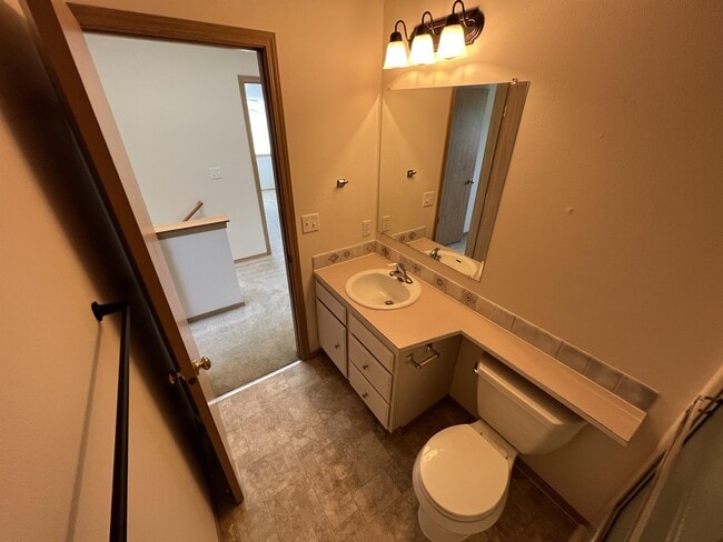 Building Photo - 3709 87th Ave NE