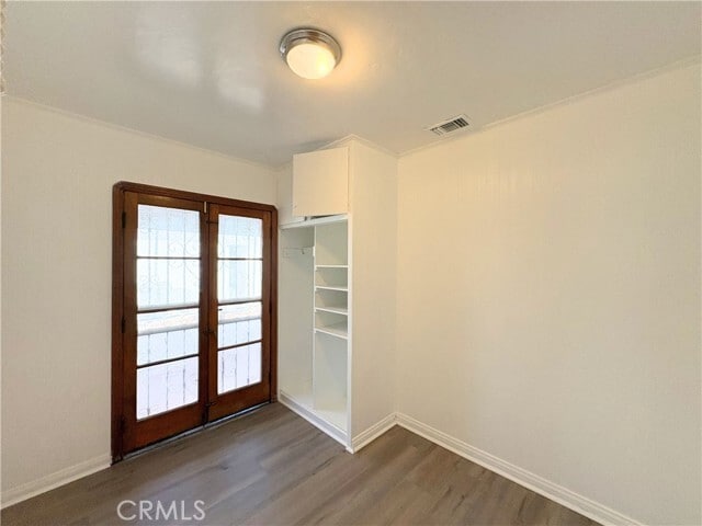 Building Photo - 4670 Riverside Dr
