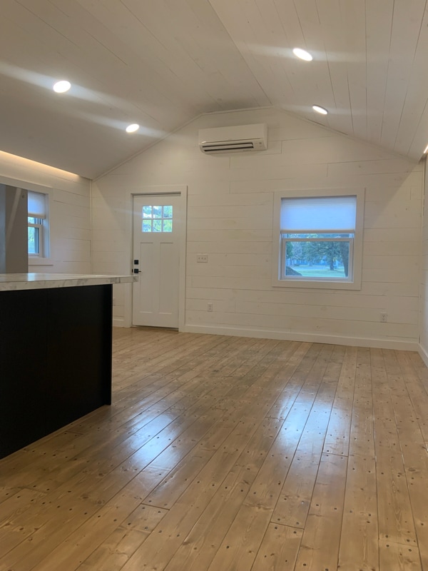 Building Photo - 1300 NW 3rd Ave