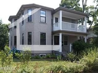 Building Photo - 508 Heath St