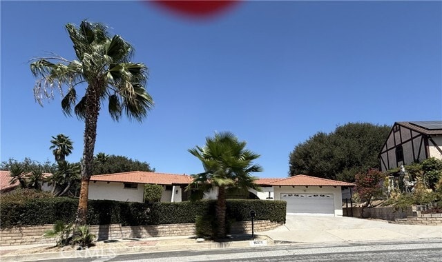 Building Photo - 16371 Chella Dr