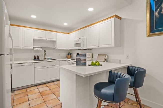 Building Photo - 260 Coffee Pot Dr