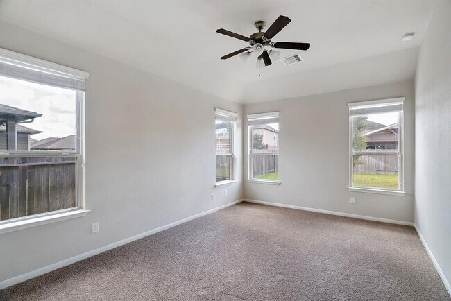 Building Photo - 18543 Gardens End Ln