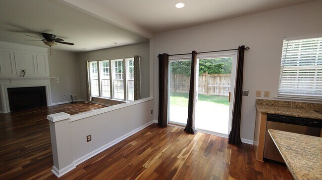 Building Photo - Four-Bedroom Home in Leesville School District