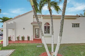 Building Photo - 11338 SW 158th Pl