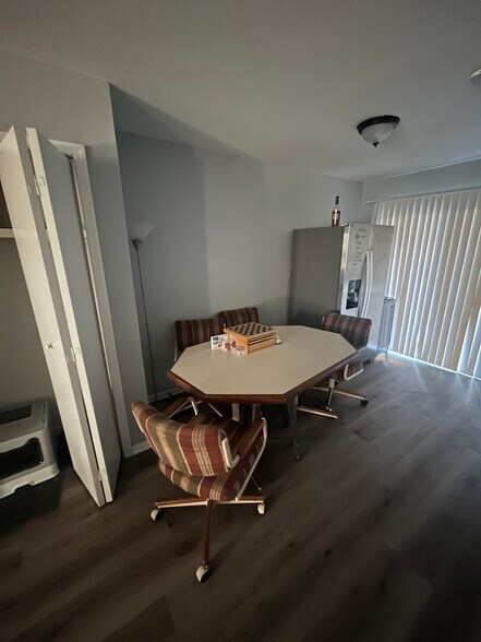 Building Photo - 5326 Whiteway Dr