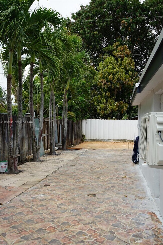 Building Photo - 12455 SW 185th Terrace