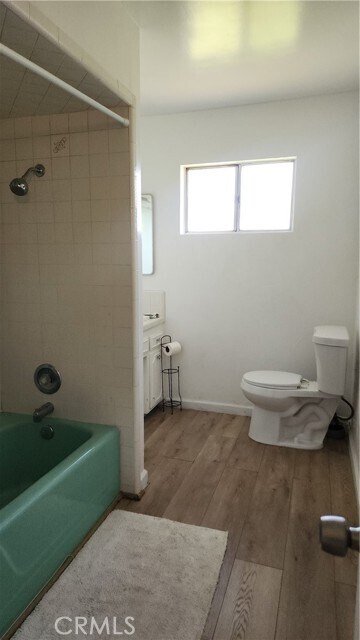 Building Photo - 6016 Ashwood St