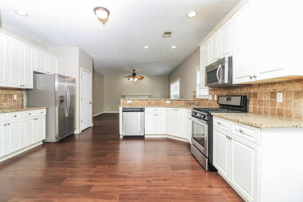 Building Photo - 1879 Clay Dr SW