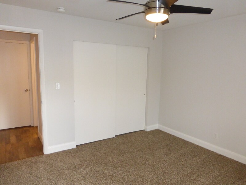 Building Photo - 172 W Clinton Ave