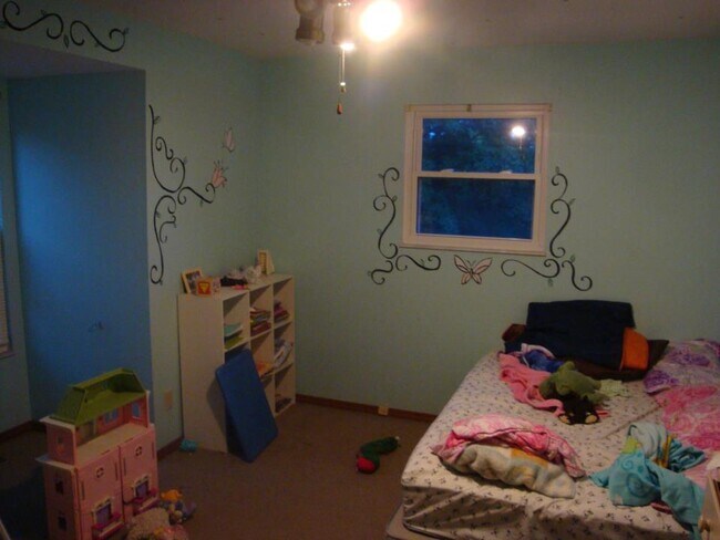 Building Photo - 1828 Marriott Ln