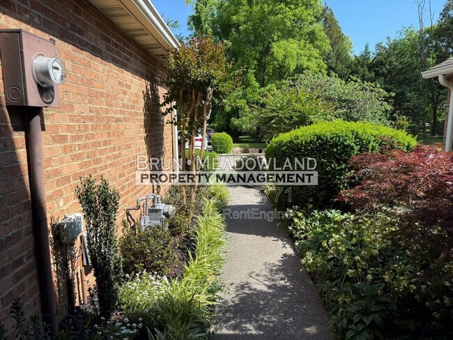Building Photo - 10427 Raven Brook Ln