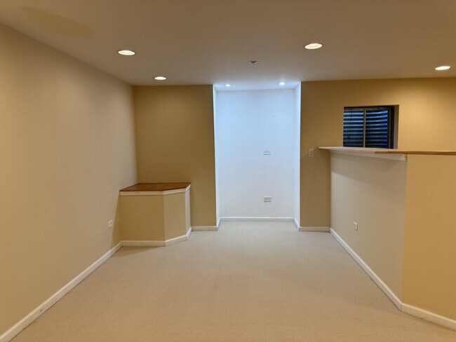 Building Photo - 74 Tanglewood Dr