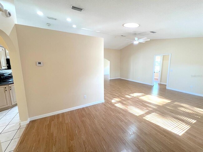 Building Photo - 88 Wynnfield Dr