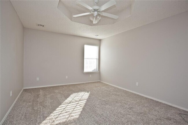 Building Photo - 3803 SW Mason Rd