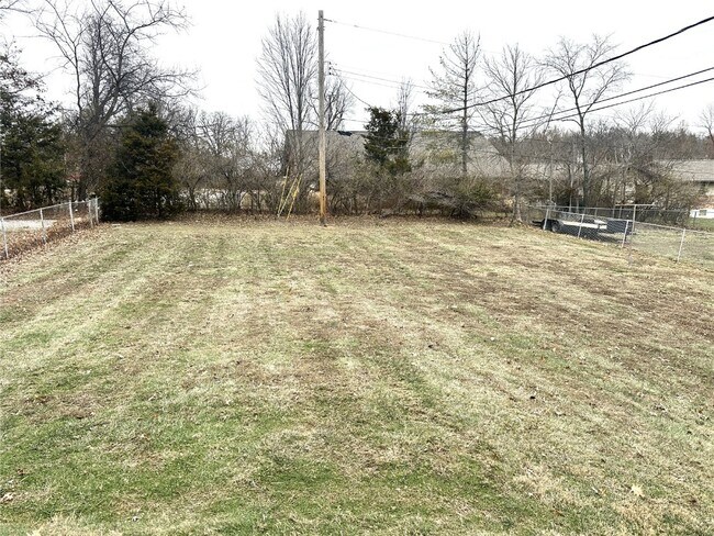 Building Photo - 67 Strecker Rd