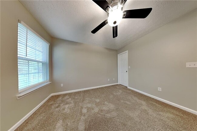 Building Photo - 578 Arbor Ridge Dr