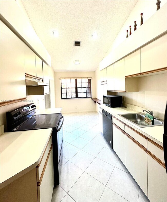 Building Photo - 3176 Arbor Ln