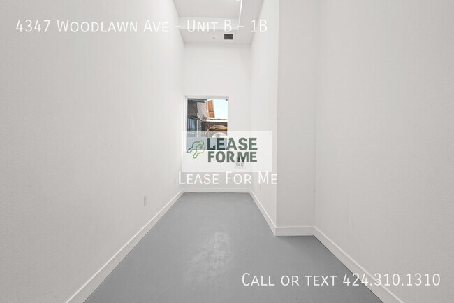 Building Photo - 4347 Woodlawn Ave