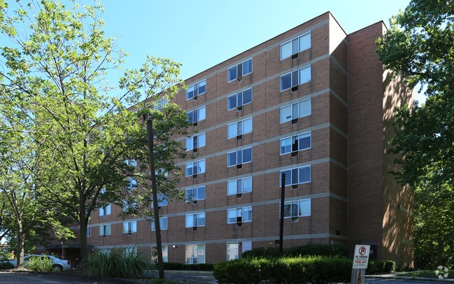 Primary Photo - The Bradford