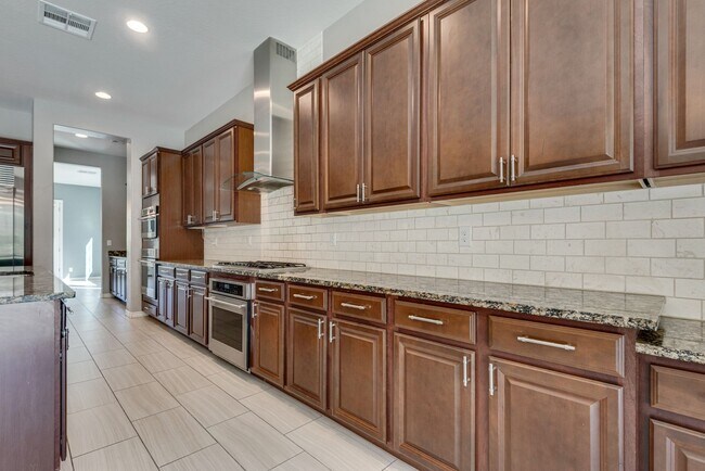 Building Photo - Stunning Summerlin Rental on Private Cul-d...