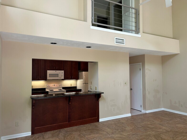 Great Room Balcony - 1488 Mitchell Ave