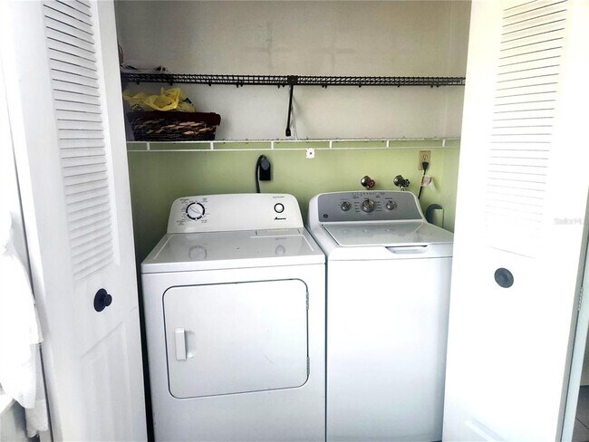 Building Photo - 3838 Staysail Ln