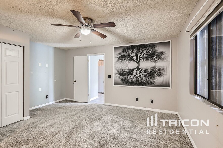 Building Photo - 3413 Yule Tree Dr