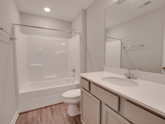 Building Photo - Stunning 2022 Build in Lexington!