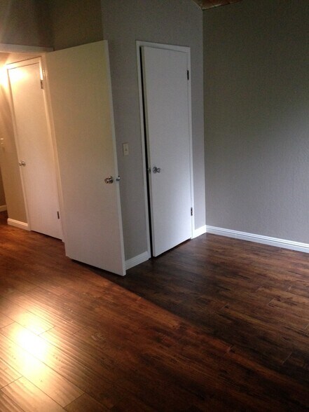 Bedroom 1 - 318 Market St