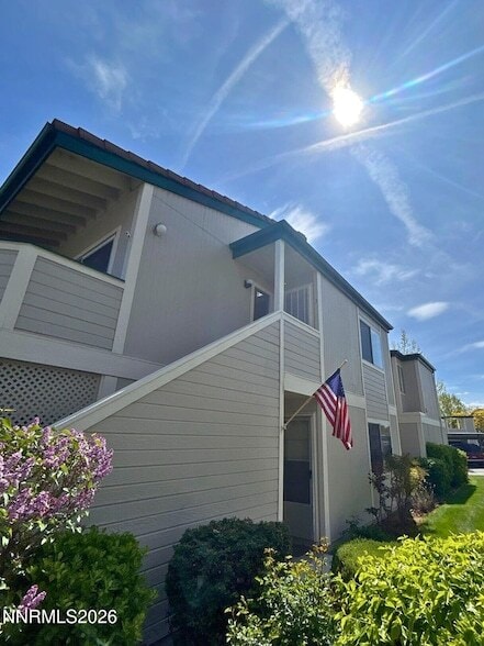 Building Photo - 2519 Sunny Slope Dr