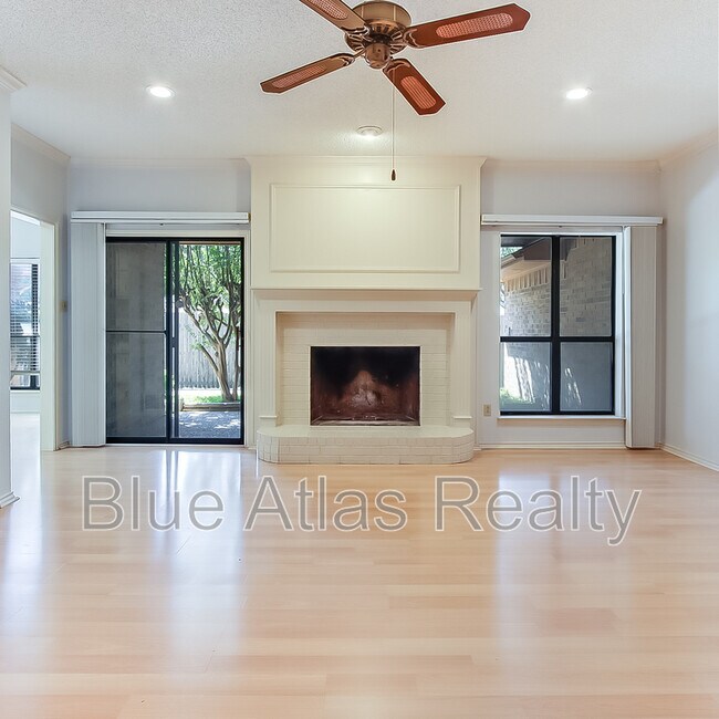 Building Photo - 5727 Ridgerock Ct