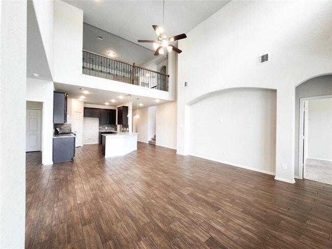 Building Photo - 14711 Sycamore Side Wy