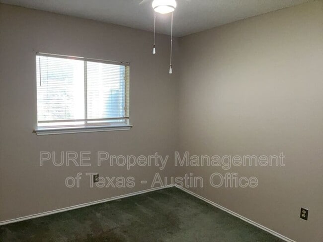 Building Photo - 6005 Avery Island Ave