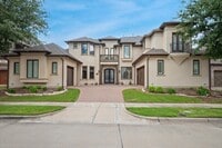 Building Photo - 6204 Metz St