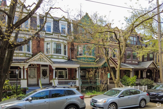 Building Photo - 4224-4244 Pine St