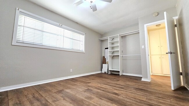 Building Photo - 4120 Kansas St