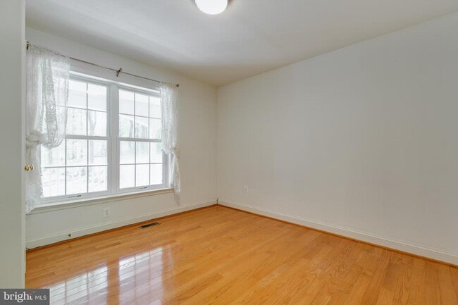 Building Photo - 11746 MD-108