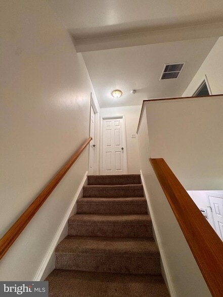 Building Photo - 12224 Dapple Gray Ct
